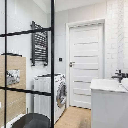 Solny Brzeg By Renters Prestige Apartment *